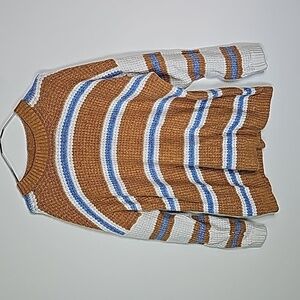 American Eagle small tan and white knitted crew neck sweater